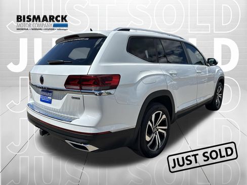 Certified 2023 Volkswagen Atlas SEL AWD/4WD image 3