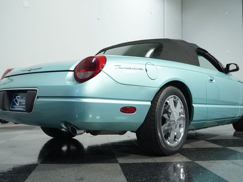 Used 2002 Ford Thunderbird image 24
