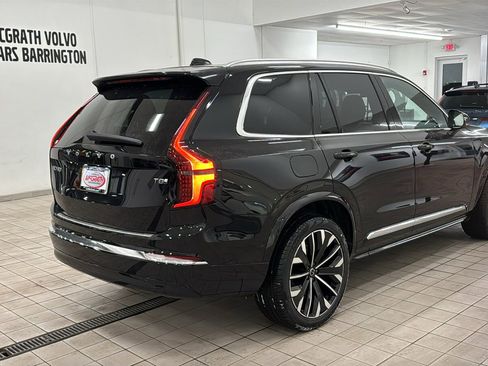 New 2026 Volvo XC90 T8 Plus w/ Protection Package Premier image 5