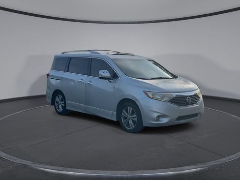 Used 2012 Nissan Quest LE w/ Value Cargo Pkg FWD image 2