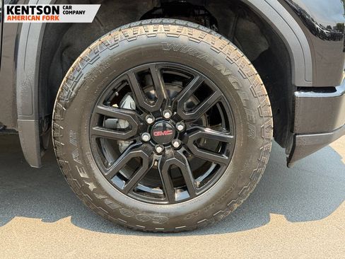 Used 2025 GMC Sierra 1500 Elevation w/ Elevation Premium Package AWD/4WD image 12