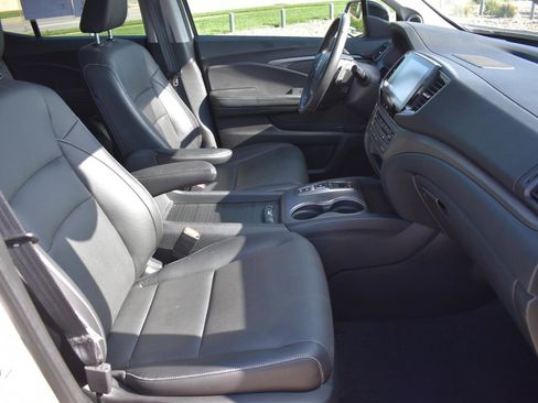 Used 2023 Honda Ridgeline RTL-E image 16