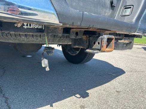 Used 2018 Ford F150 XLT AWD/4WD image 8