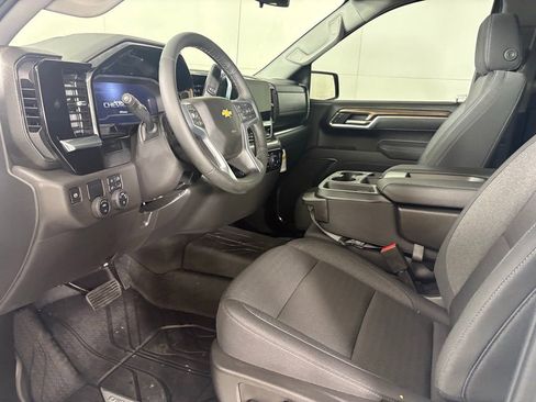 Used 2025 Chevrolet Silverado 1500 LT w/ Safety Package image 29