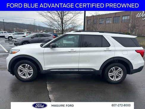 Used 2022 Ford Explorer XLT w/ Class IV Trailer Tow Package image 9