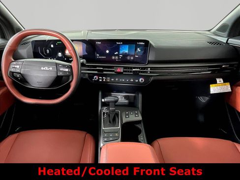Certified 2026 Kia Sportage SX FWD image 7
