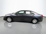 Used 2012 Toyota Camry LE image 4