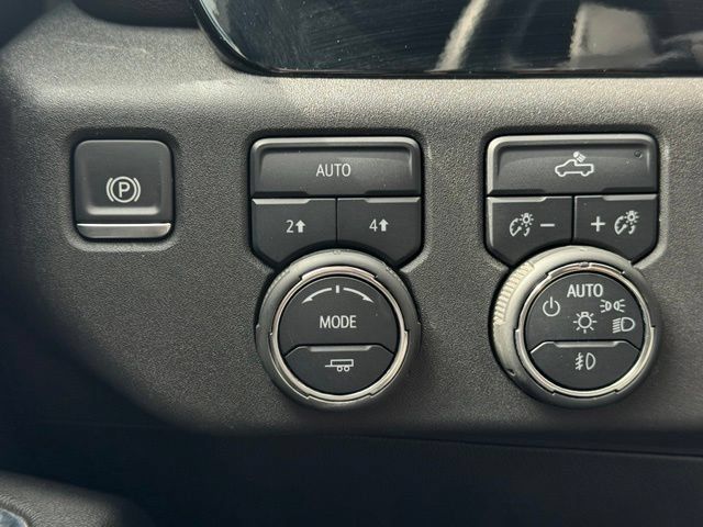 Certified 2024 Chevrolet Silverado 1500 RST w/ Convenience Package II AWD/4WD image 32