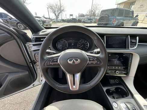 Certified 2025 INFINITI QX55 Luxe w/ Cargo Package AWD/4WD image 18