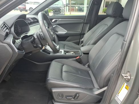 Used 2025 Audi Q3 2.0T Premium AWD/4WD image 11