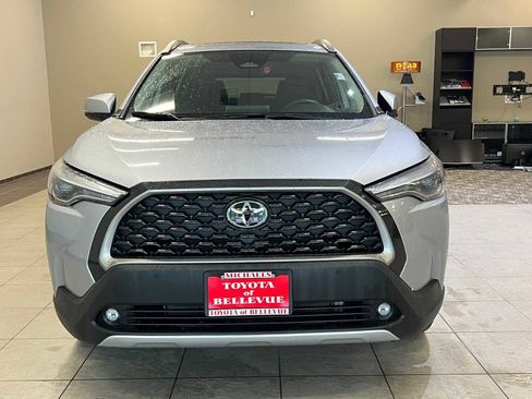 Certified 2023 Toyota Corolla Cross XLE image 8