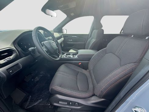 New 2026 Honda Pilot Sport image 17