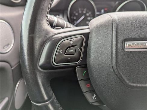 Used 2017 Land Rover Range Rover Evoque SE AWD/4WD image 13