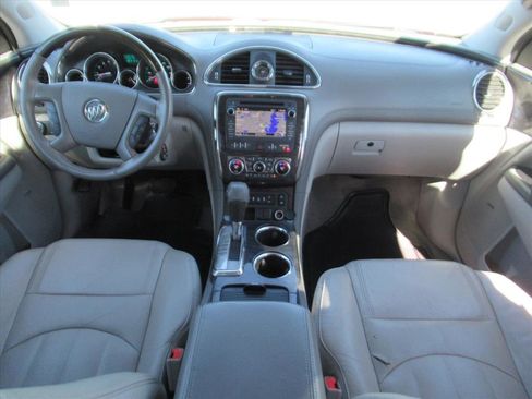 Used 2017 Buick Enclave Leather image 11