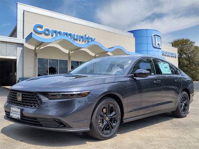 New 2025 Honda Accord SE