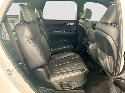 Used 2024 Hyundai Palisade Calligraphy FWD image 21