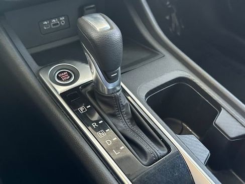 Used 2022 Nissan Sentra SV image 19