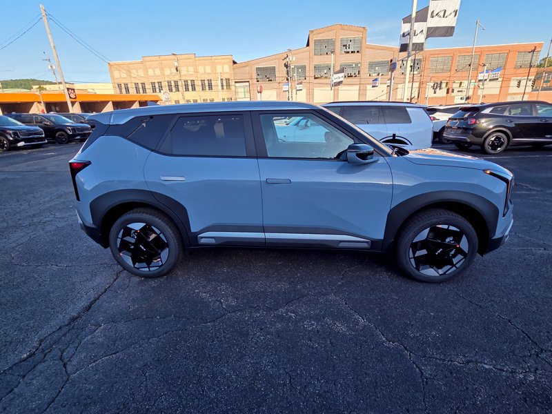 New 2027 Kia Seltos S AWD/4WD image 8