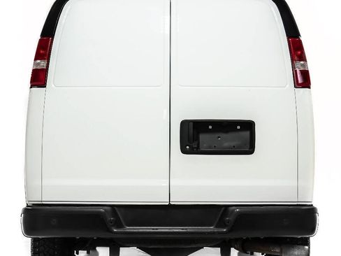 Used 2021 Chevrolet Express 2500 w/ Driver Convenience Package RWD image 8