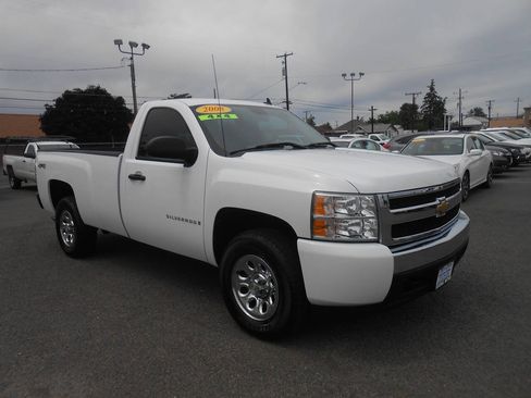 Used 2008 Chevrolet Silverado 1500 W/T w/ LS Package AWD/4WD image 3