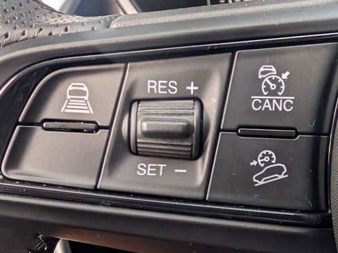 Used 2023 Alfa Romeo Stelvio Sprint RWD image 26