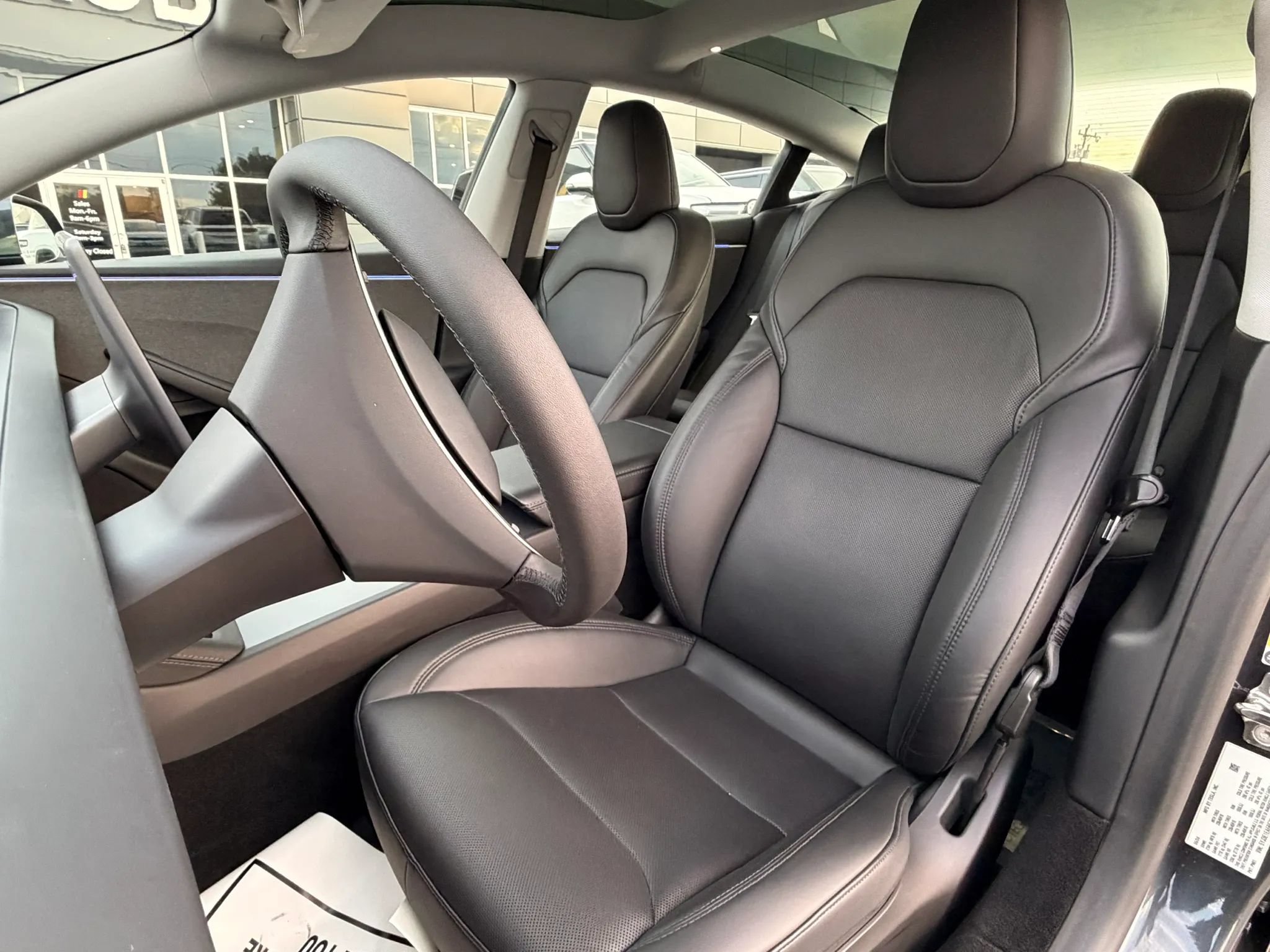 Used 2024 Tesla Model 3 Standard Range RWD image 8