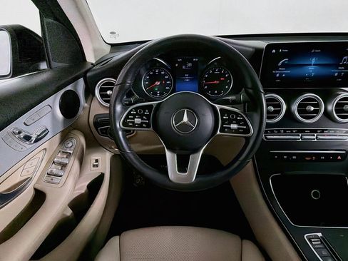 Used 2021 Mercedes-Benz GLC 300 image 5