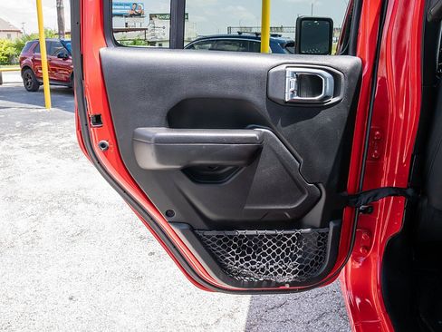 Used 2021 Jeep Wrangler Unlimited Sport AWD/4WD image 11
