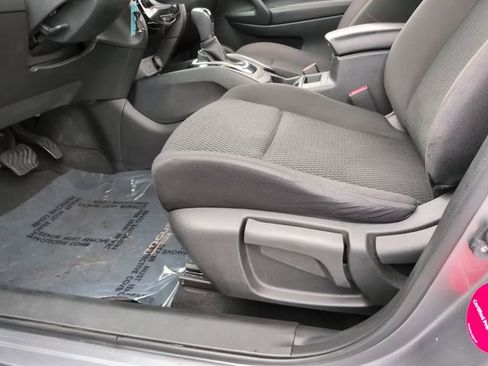 Used 2021 Nissan Rogue Sport S image 16