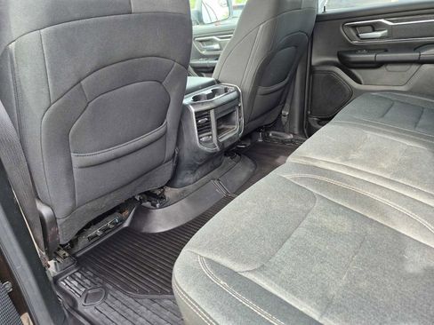 Used 2019 RAM 1500 Big Horn AWD/4WD image 16