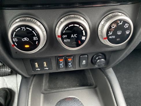 Used 2024 Mitsubishi Outlander Sport SE image 26