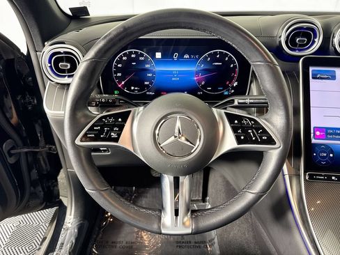Used 2023 Mercedes-Benz GLC 300 w/ Exclusive Trim Package image 11