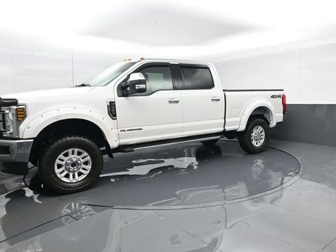 Used 2019 Ford F350 XLT w/ XLT Premium Package AWD/4WD image 2