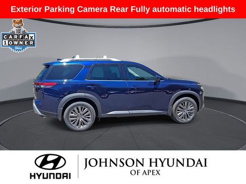 Used 2023 Nissan Pathfinder SL w/ SL Premium Package AWD/4WD image 9