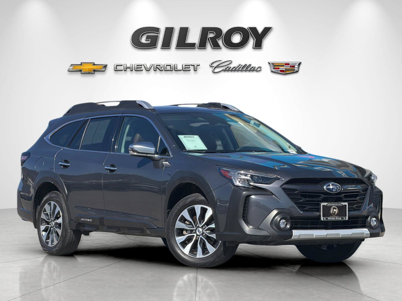 Used 2024 Subaru Outback Touring AWD/4WD image 1