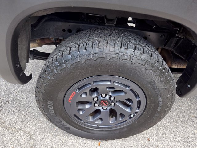 Used 2026 Nissan Frontier PRO-4X AWD/4WD image 17