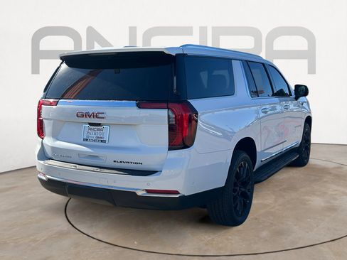 New 2026 GMC Yukon XL Elevation w/ Elevation Premium Package image 10