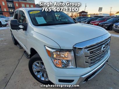 Used 2022 Nissan Titan SV w/ SV Convenience Package