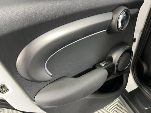 Used 2024 MINI Cooper S image 27