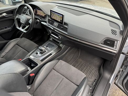 Used 2018 Audi SQ5 Premium Plus w/ Navigation Package AWD/4WD image 19