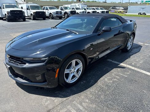 Used 2019 Chevrolet Camaro LT image 5