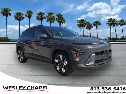 Used 2024 Hyundai Kona SEL FWD image 1
