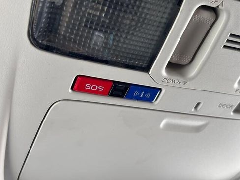 Used 2017 Subaru Outback 2.5i Limited image 25