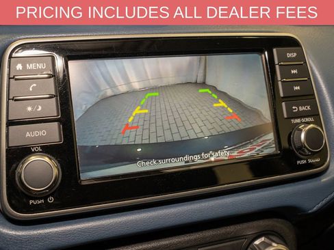Used 2025 Nissan Versa SV FWD image 13