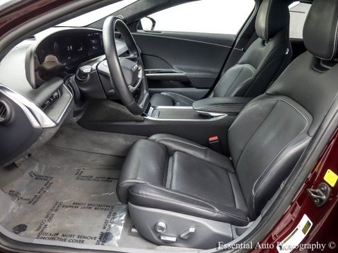 Used 2023 Lucid Air Touring image 11