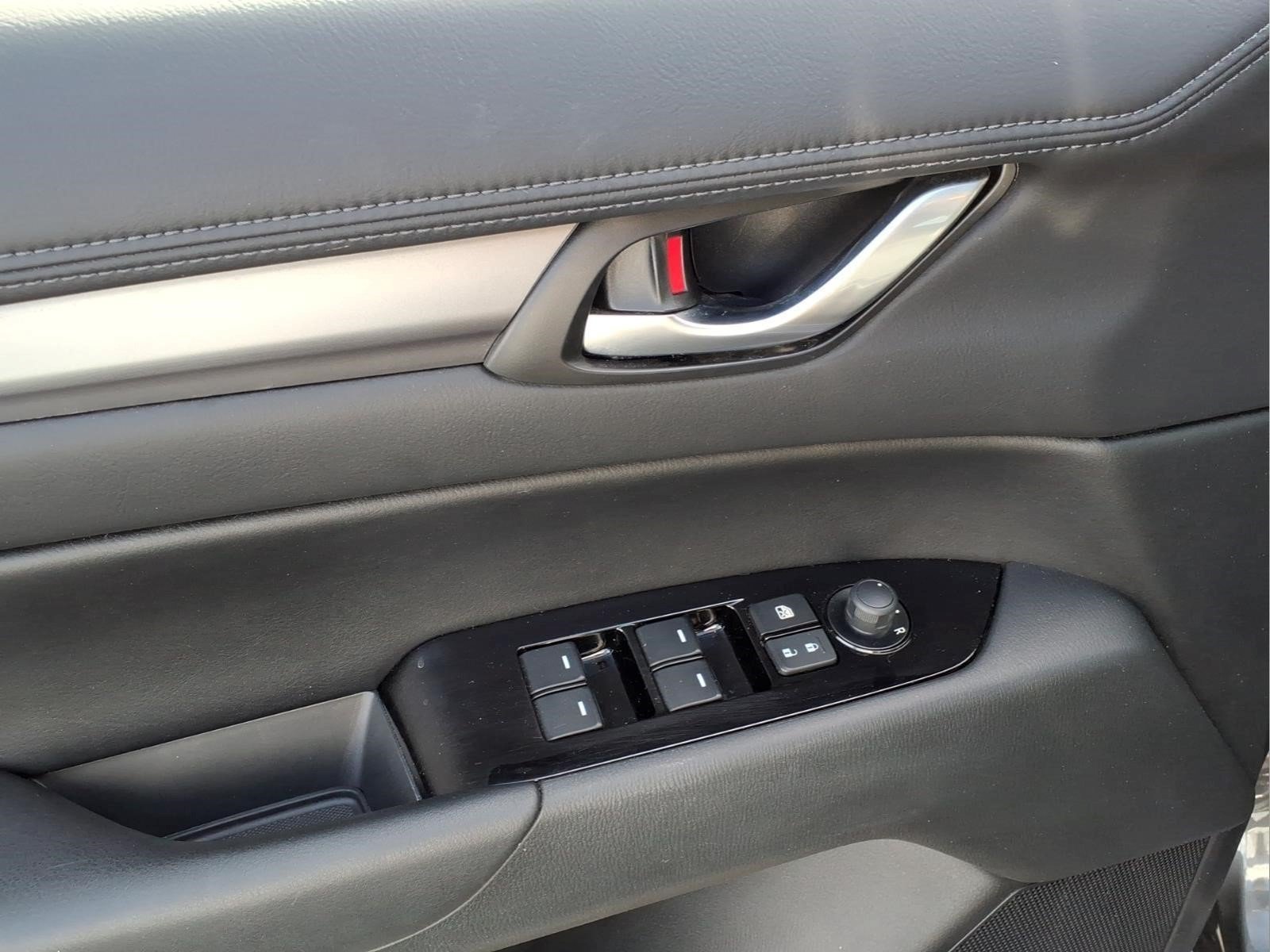 Certified 2025 MAZDA CX-5 AWD 2.5 S image 5