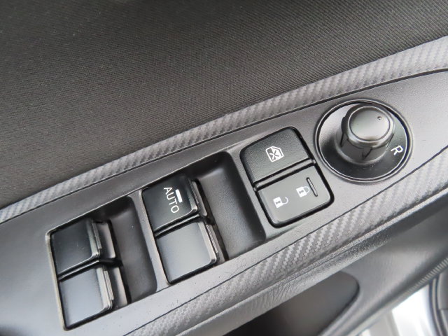 Used 2016 Scion iA FWD image 13