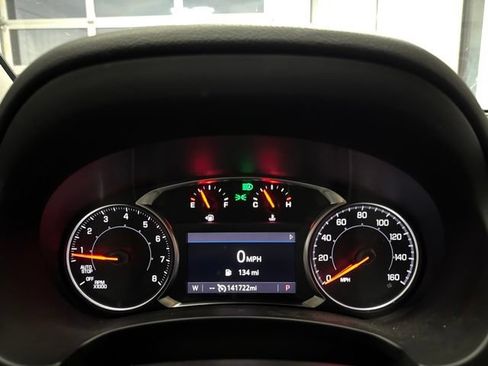 Used 2023 GMC Terrain AT4 AWD/4WD image 7