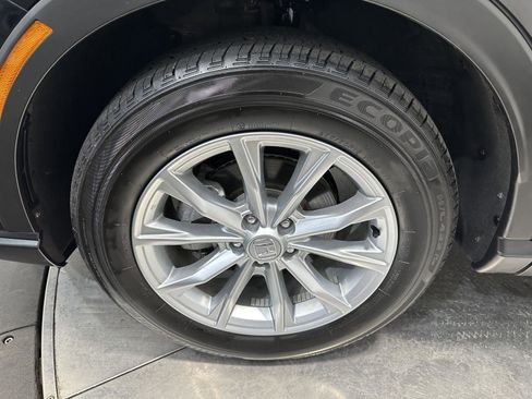 Certified 2025 Honda CR-V EX image 9