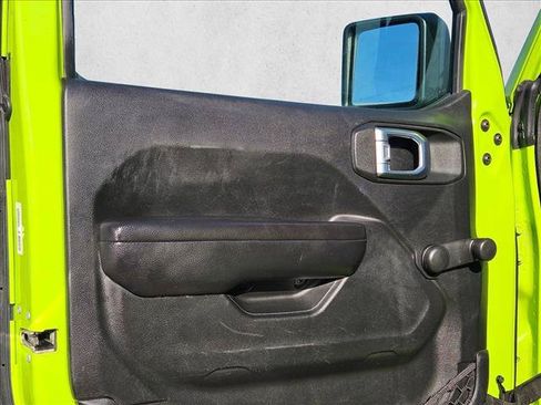 Used 2021 Jeep Wrangler Unlimited Sport AWD/4WD image 10